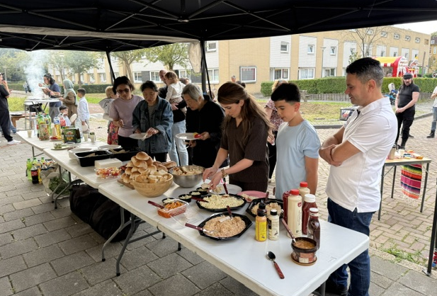 Buurtfeest Marowijne- en Coranthijnestraat